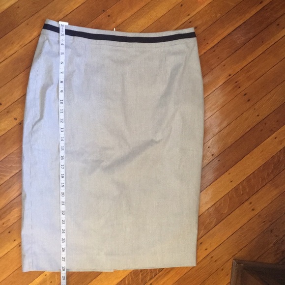 Boden pencil skirt - Picture 3 of 6